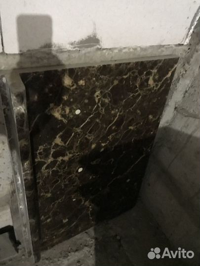 Мрамор чёрный, бежевый