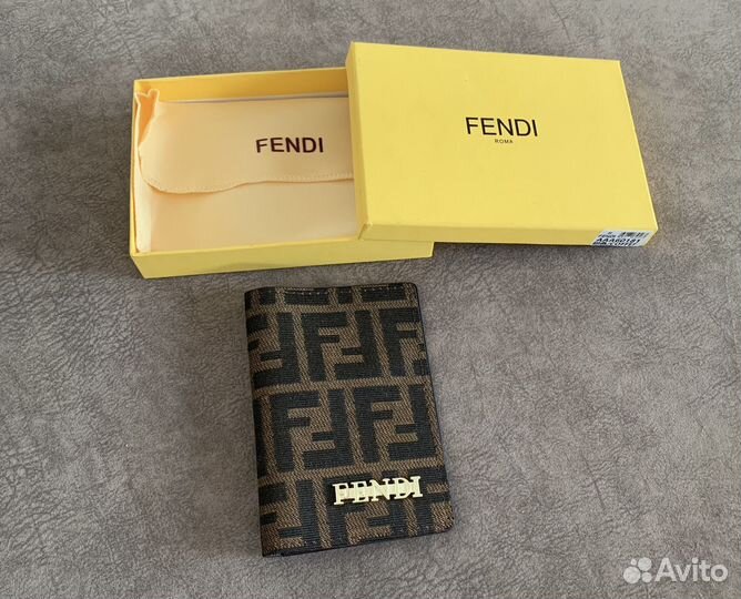 Обложка на паспорт Fendi