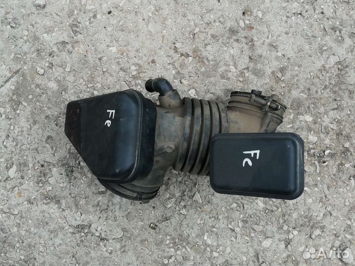 Патрубок с резонаторами hyundai santa фе