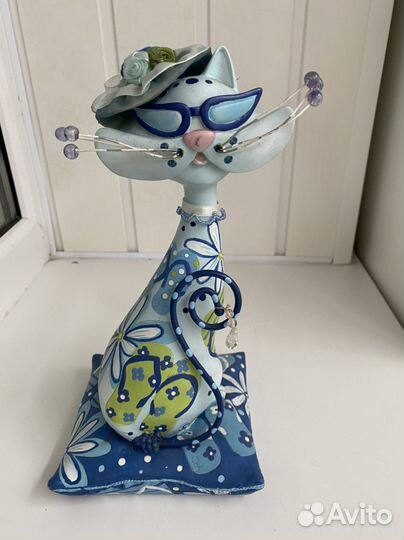 Статуэтка фигурка кошка керамическая