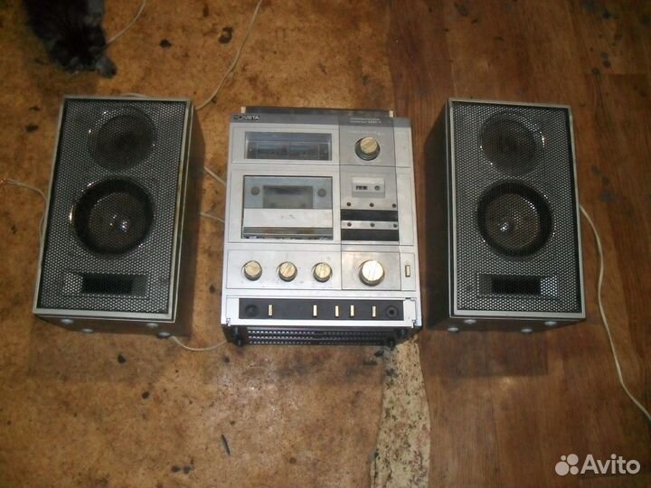 Кассетный магнитофон Комета м 225 с 1