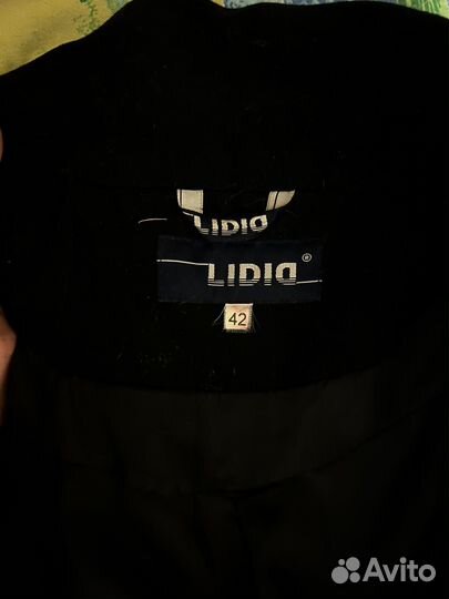 Пальто женское 42