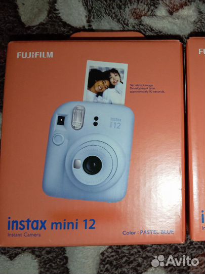 Фотоаппарат моментальной печати instax 12 mini