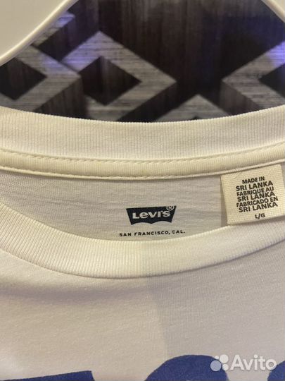 Футболка levis