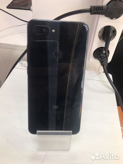 Xiaomi Mi A1 Android One, 4/64 ГБ