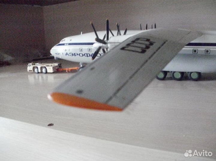 Ан-22 Антей в М.1:72