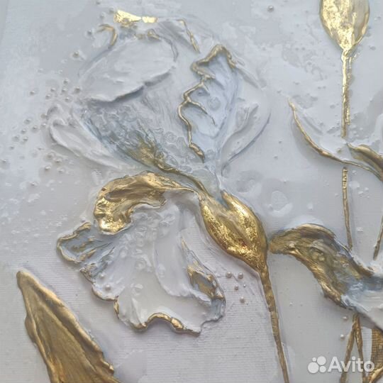 Картины белые с золотым