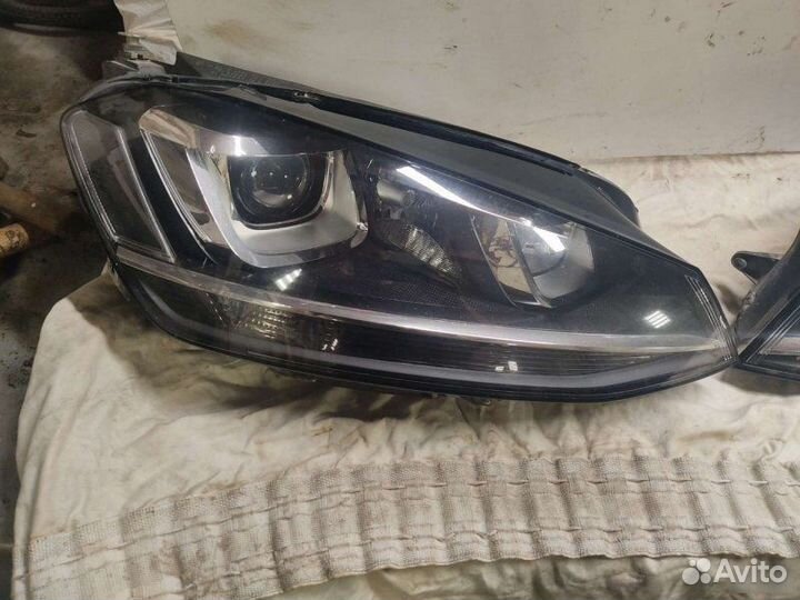 Фара левая Volkswagen Golf 7 cxsa 2014
