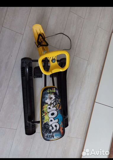 Детский снегокат новый