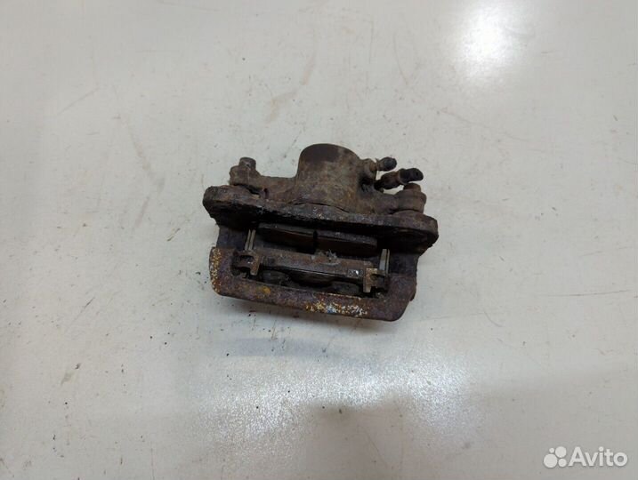 Суппорт левый задний Opel Frontera A