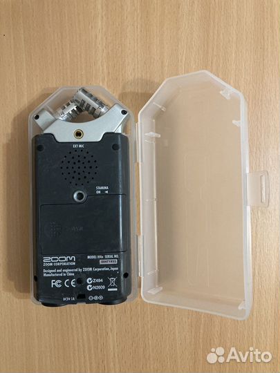 Рекордер Zoom h4n