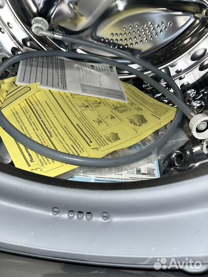 Стиральная машина с сушкой LG