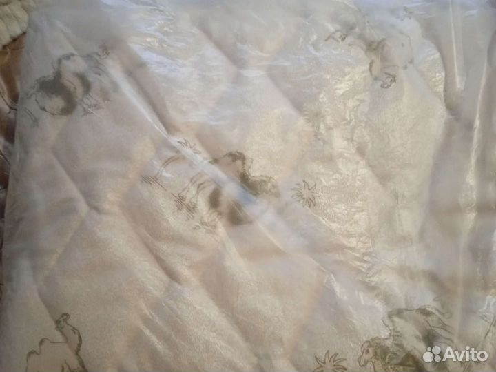 Одеяло и наматрасник Топпер