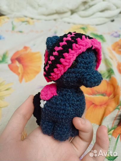 Вязаная игрушка брелок my little pony