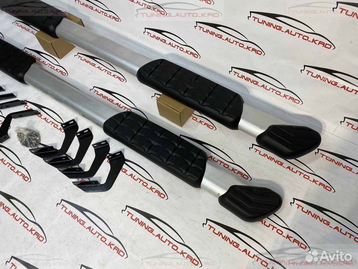 Подножки Toyota Tundra H8190