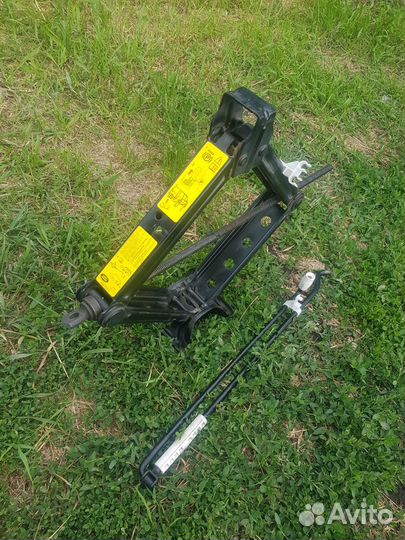 Домкрат Land Rover Range Rover L322