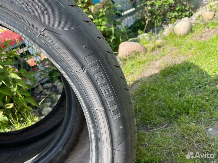 Pirelli P Zero 295/35 R21