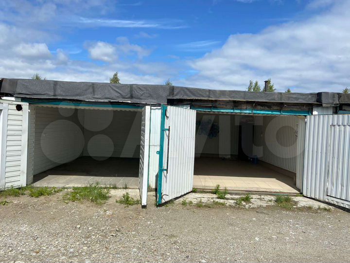 Гараж, > 30 м²