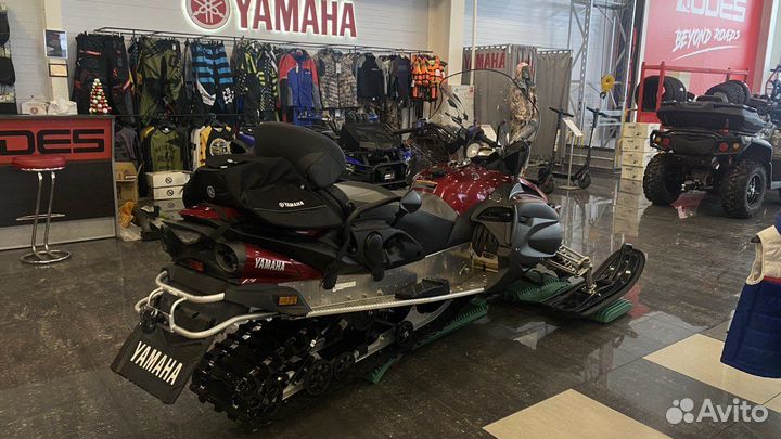 Снегоход Yamaha RS Venture TF
