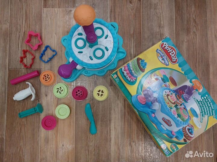 Play-Doh Фабрика Тортиков