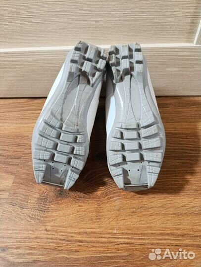 Лыжные ботинки 32 размер, nnn