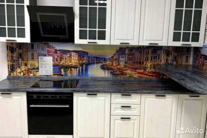 Кухня новая