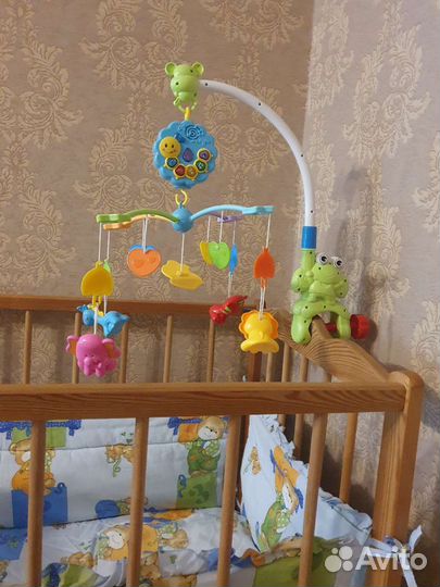 Детская кроватка