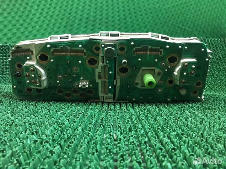 Щиток приборов Toyota Camry SV30 3SFE 1990-1994