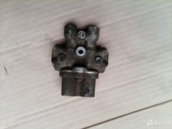 Двигатель с коробкой Nissan Primera 1997г.в