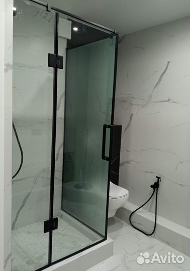 Душевая кабина из стекла