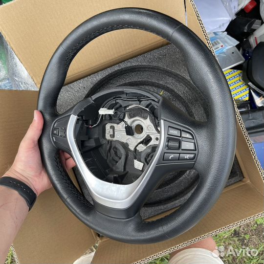 Руль Bmw f30 с обогревом спорт оригинал