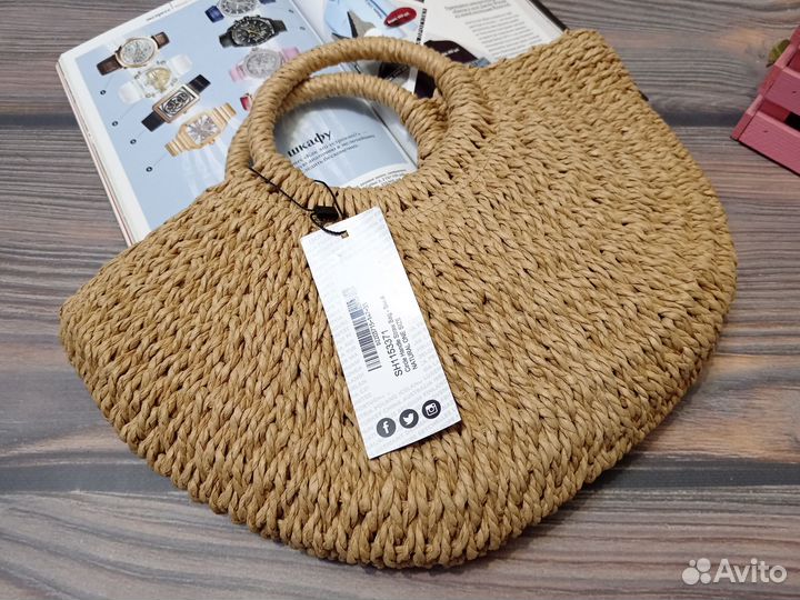Сумка-мини соломенная с круглой ручкой женская
