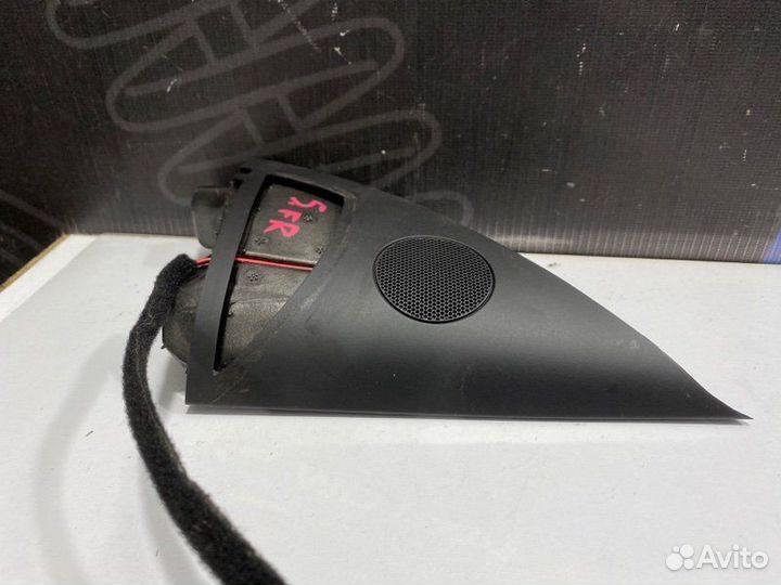 Динамик передний правый Volkswagen Touareg 7L AXQ