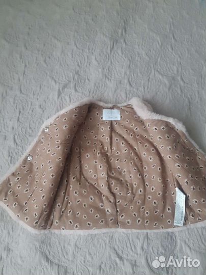 Жилет Zara для девочки 4-5 лет