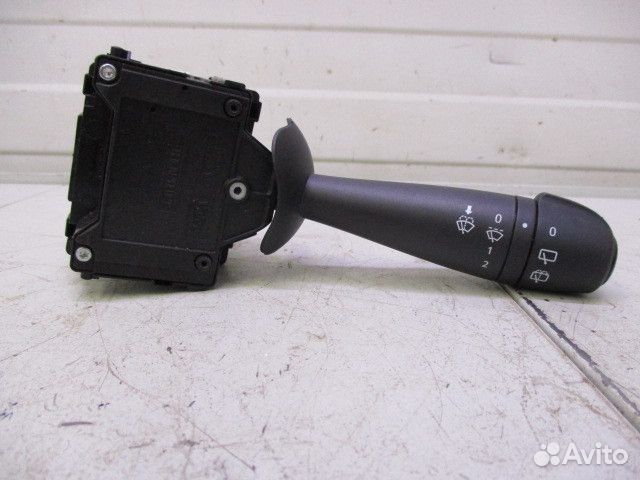 Переключатель стеклоочистителей Renault Sandero 2 Stepway 5S