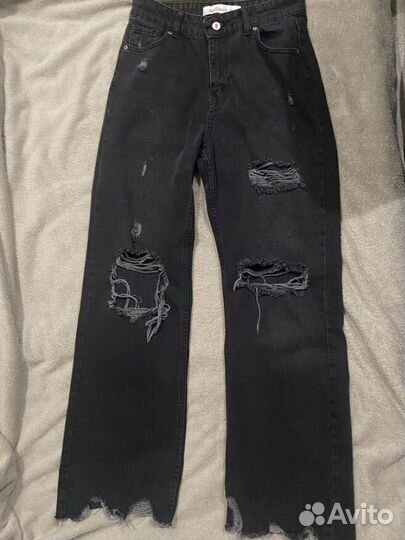 Джинсы широкие рванные (46)