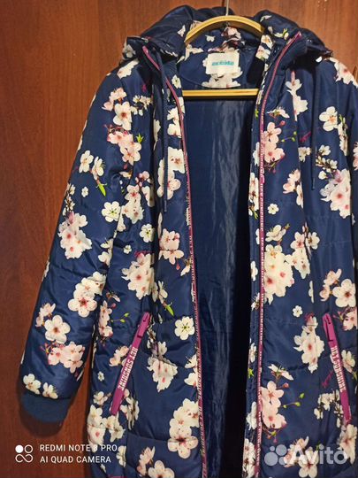 Куртка красиваякачественно сшита