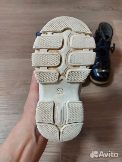 Обувь для девочки (24 и 25 размер)