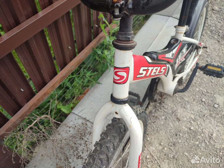 Продам детский велосипед Stels