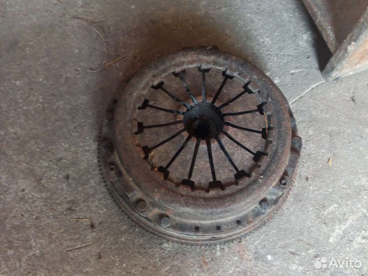 Маховик со сцеплением газель 405,406