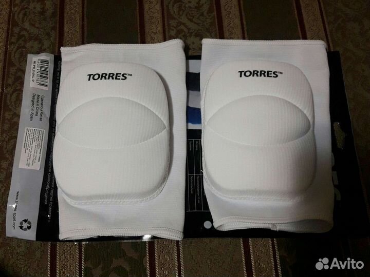 Наколенники спортивные