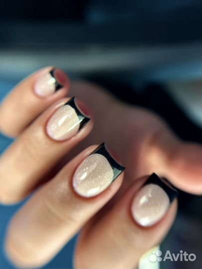 Маникюр с покрытием гель-лак