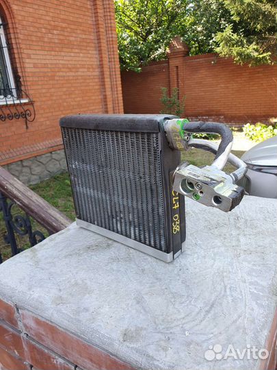 Радиатор охлаждения honda аккорд 7