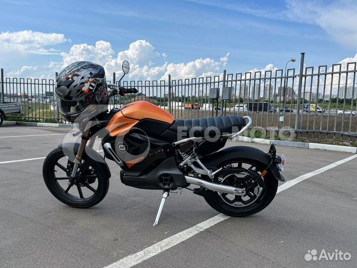 Электромотоцикл Super Soco TC MAX