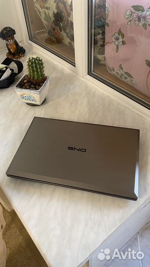 Ноутбук DNS W271ELQ 17