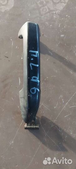 Ручка двери передняя левая на Volkswagen Passat B6