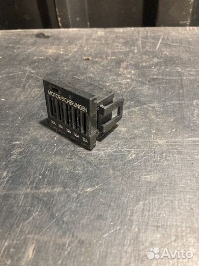 Блок предохранителей Bmw 5 E39