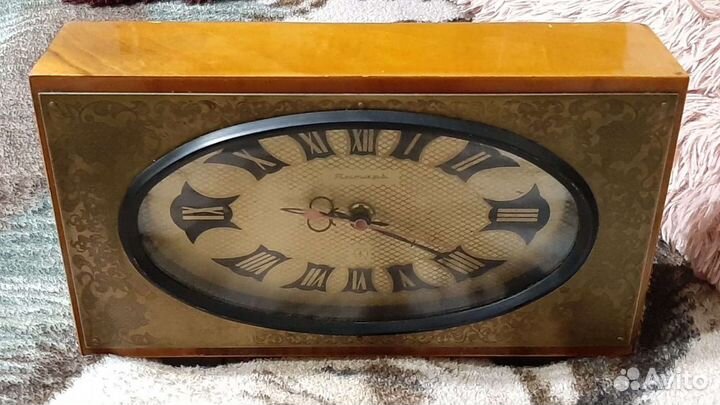 Винтажные электронно механические часы СССР