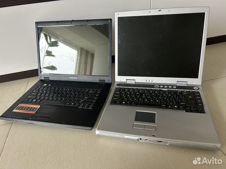 Ноутбук на запчасти