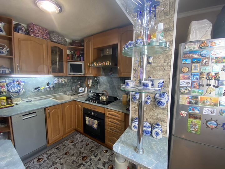 2-к. квартира, 55 м², 3/5 эт.